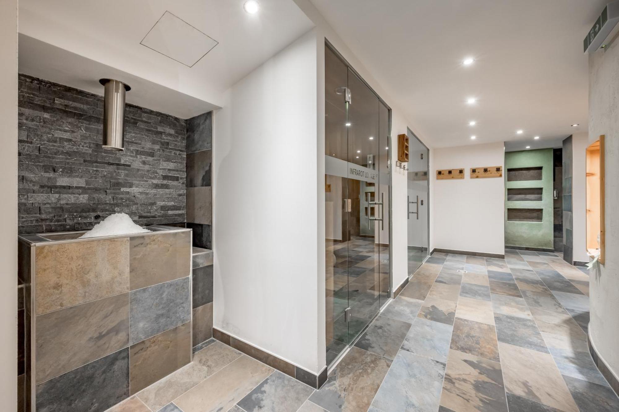 Tilia Living - B&B Mit Dem Komfort Eines Kleinen, Feinen Hotels Ried im Oberinntal Extérieur photo