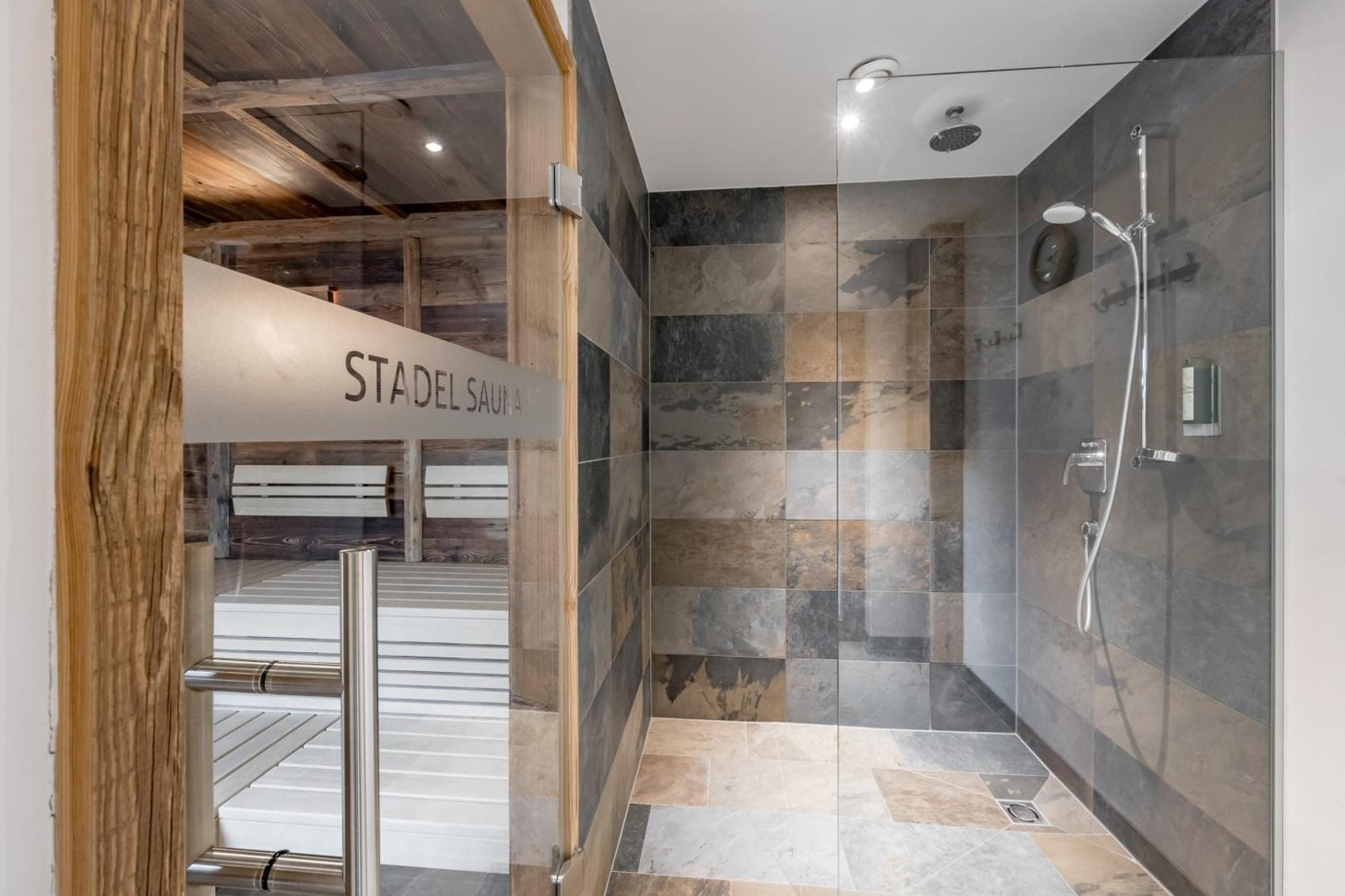 Tilia Living - B&B Mit Dem Komfort Eines Kleinen, Feinen Hotels Ried im Oberinntal Extérieur photo