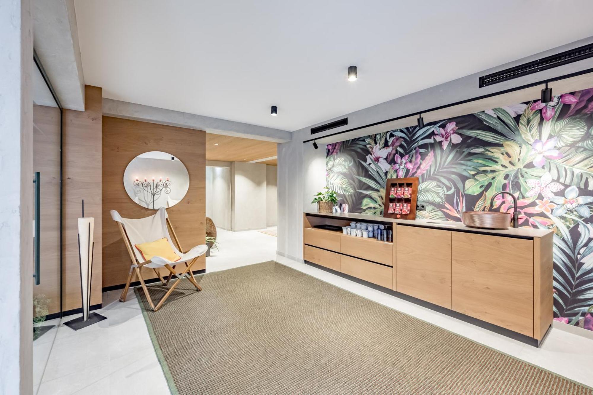 Tilia Living - B&B Mit Dem Komfort Eines Kleinen, Feinen Hotels Ried im Oberinntal Extérieur photo