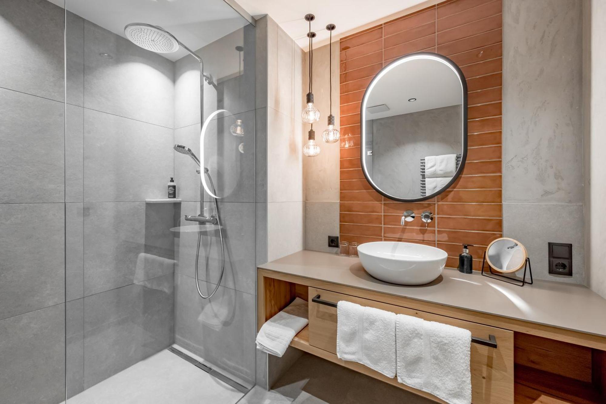Tilia Living - B&B Mit Dem Komfort Eines Kleinen, Feinen Hotels Ried im Oberinntal Extérieur photo