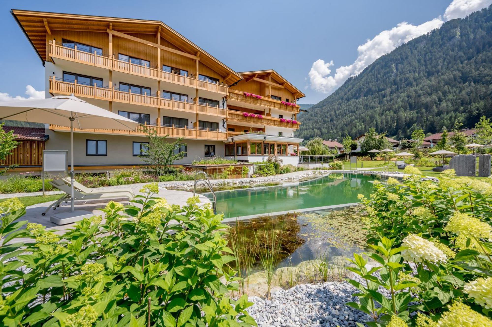 Tilia Living - B&B Mit Dem Komfort Eines Kleinen, Feinen Hotels Ried im Oberinntal Extérieur photo